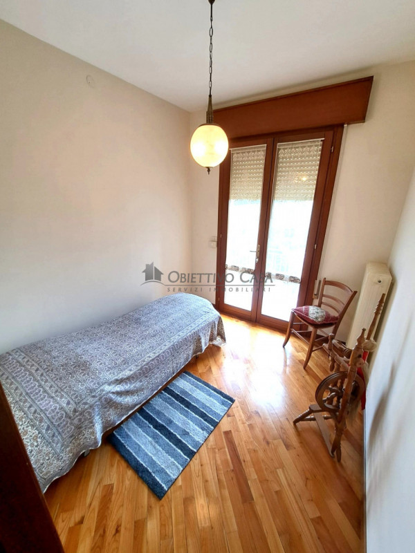 Rif.VIG01 - Proponiamo in vendita, a Galta di Vigonovo, una proprietà singola di grande personali...