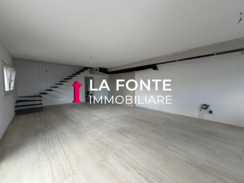 VILLATORA DI SAONARA - in q.re di nuove costruzioni - NUOVA BIFAMILIARE DI DESIGNER MODERNO E CON...