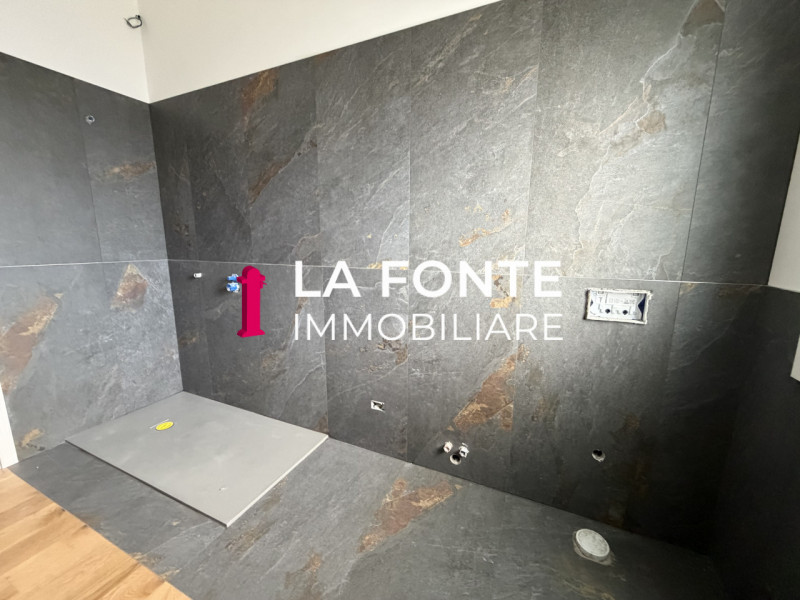 VILLATORA DI SAONARA - in q.re di nuove costruzioni - NUOVA BIFAMILIARE DI DESIGNER MODERNO E CON...