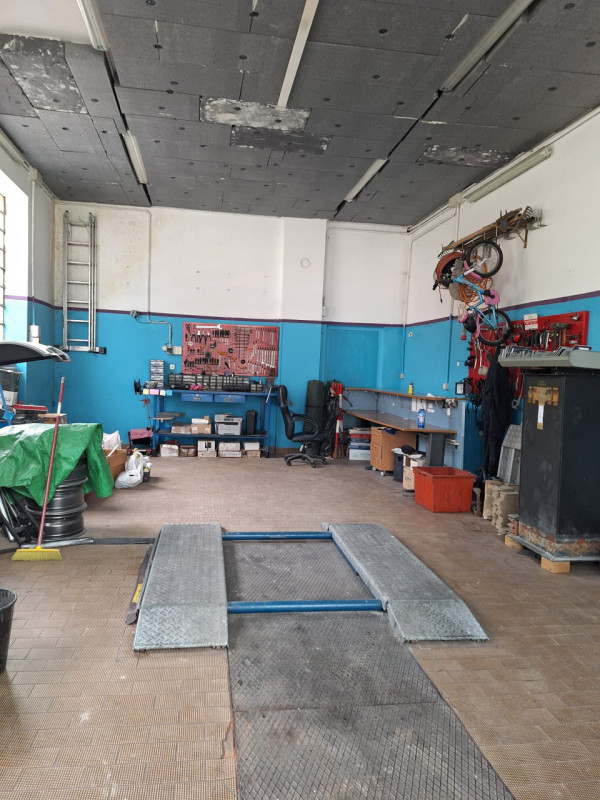 Laboratorio in Vendita