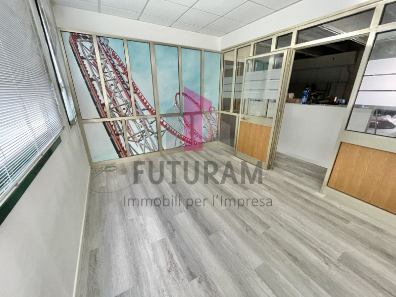 ARCUGNANO - 60FIL - PER INFO 0444/310220

Proponiamo in affitto un laboratorio con le seguenti ca...