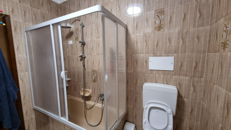 Scopri questo incantevole appartamento di oltre 100 mq situato nel centro di Castelbaldo. Questo ...
