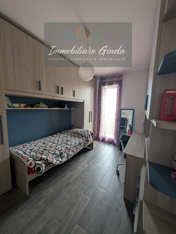 L’IMMOBILIARE GIADA VI PROPONE IN VENDITA questo splendido appartamento al piano terra nel cuore ...