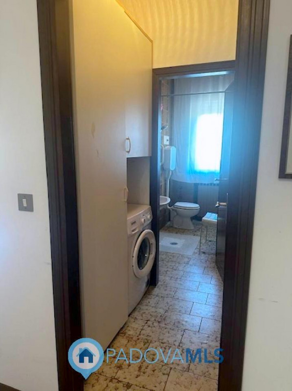 Immobile in esclusiva al Gruppo Padova MLS

Rubano in zona residenziale, comoda a scuole e serviz...