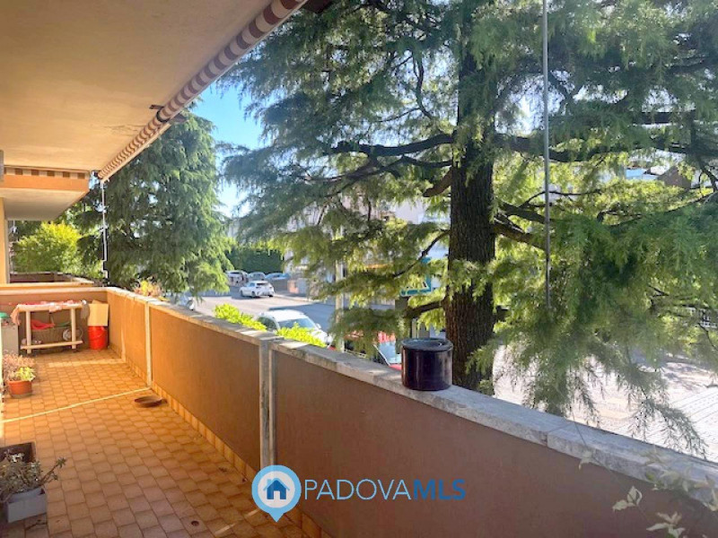 Immobile in esclusiva al Gruppo Padova MLS

Rubano in zona residenziale, comoda a scuole e serviz...