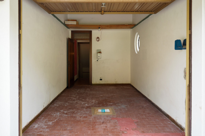 Situata a Cesiomaggiore, in una posizione privilegiata tra Feltre e la città di Belluno, questa p...