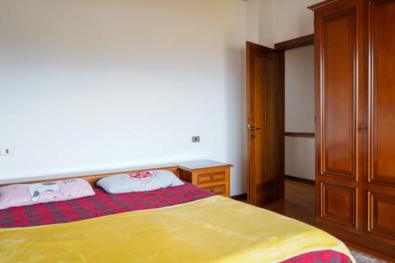Situata a Cesiomaggiore, in una posizione privilegiata tra Feltre e la città di Belluno, questa p...