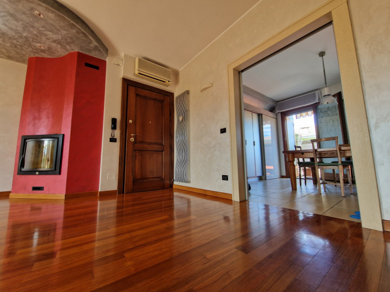 Splendido appartamento quadrilocale situato nel cuore del tranquillo quartiere di San Bellino a P...