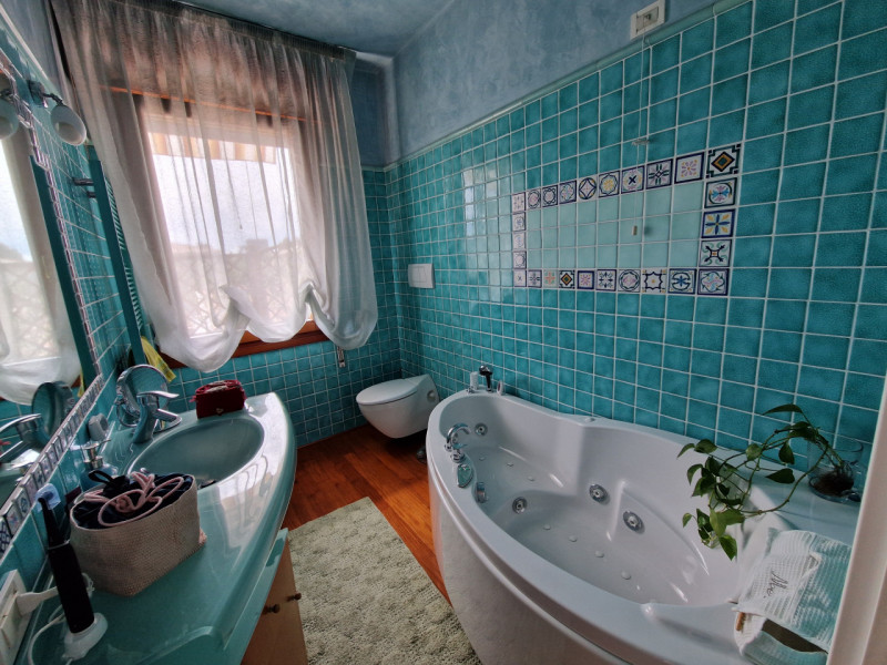 Splendido appartamento quadrilocale situato nel cuore del tranquillo quartiere di San Bellino a P...