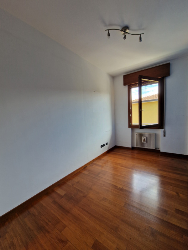 Splendido appartamento quadrilocale situato nel cuore del tranquillo quartiere di San Bellino a P...
