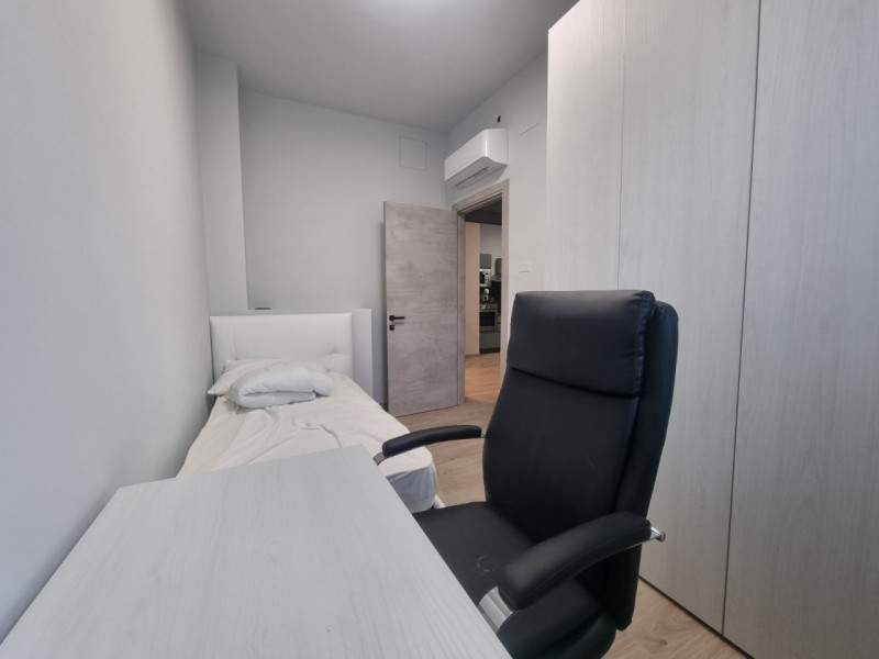 A Padova in via Domenico Turazza, proponiamo in vendita appartamento trilocale posto al piano ter...
