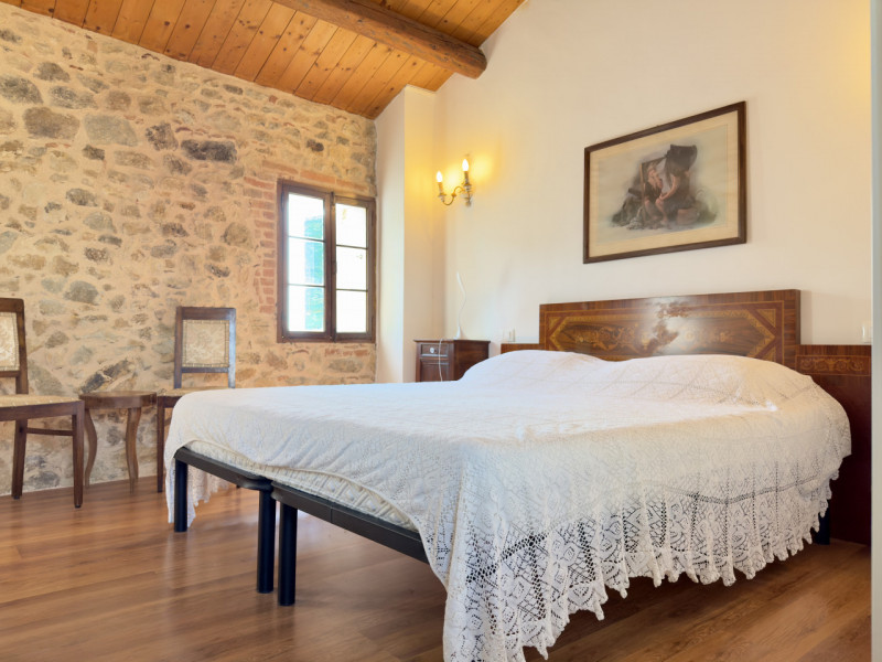 A Boccon di Vo’, in un contesto collinare tranquillo e riservato, proponiamo in vendita “Casa del...