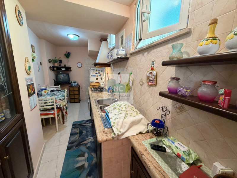 In una delle zone più affascinanti di Ischia, precisamente a Forio nella tranquilla e ricercata z...