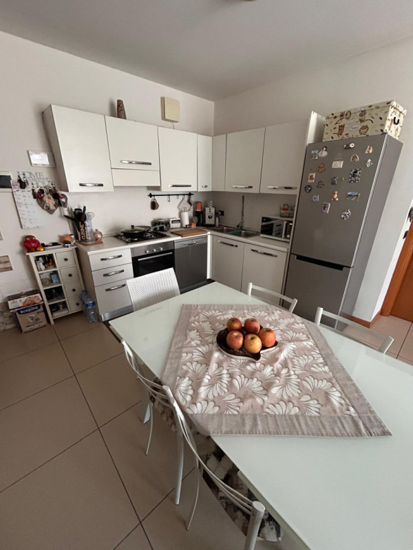 PERAGA DI VIGONZA – APPARTAMENTO CON GIARDINO PRIVATO

In tranquillo contesto residenziale, comod...