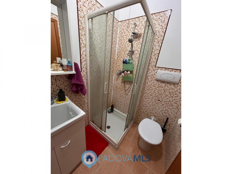 Immobile in esclusiva al Gruppo Padova MLS
PERAGA DI VIGONZA – APPARTAMENTO CON GIARDINO PRIVATO
...