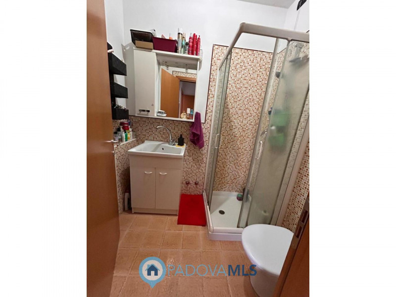 Immobile in esclusiva al Gruppo Padova MLS
PERAGA DI VIGONZA – APPARTAMENTO CON GIARDINO PRIVATO
...