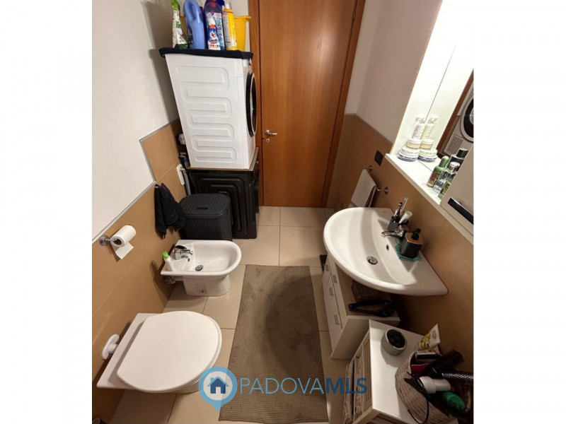 Immobile in esclusiva al Gruppo Padova MLS
PERAGA DI VIGONZA – APPARTAMENTO CON GIARDINO PRIVATO
...