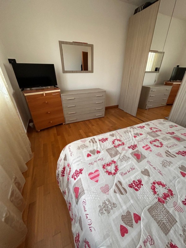 PERAGA DI VIGONZA – APPARTAMENTO CON GIARDINO PRIVATO

In tranquillo contesto residenziale, comod...