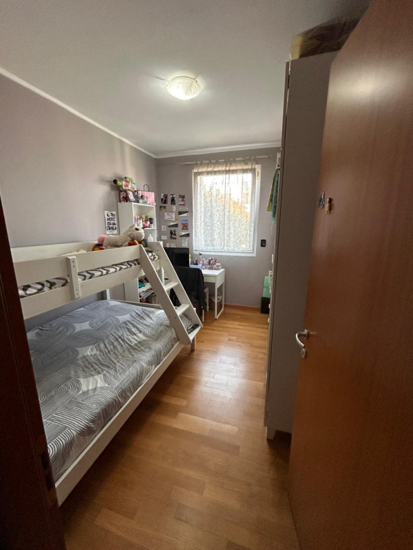PERAGA DI VIGONZA – APPARTAMENTO CON GIARDINO PRIVATO

In tranquillo contesto residenziale, comod...