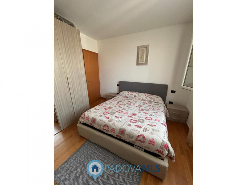 Immobile in esclusiva al Gruppo Padova MLS
PERAGA DI VIGONZA – APPARTAMENTO CON GIARDINO PRIVATO
...