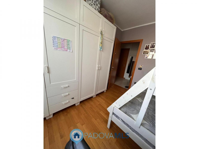 Immobile in esclusiva al Gruppo Padova MLS
PERAGA DI VIGONZA – APPARTAMENTO CON GIARDINO PRIVATO
...