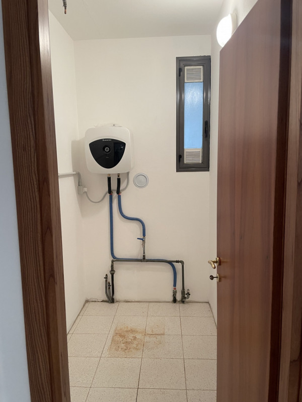 NOSTRA PROPOSTA: lungo la via Castellana in prossimità di San Vito di Altivole siamo a proporre i...