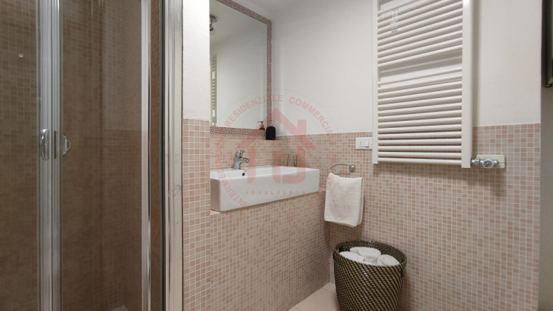 RIF. SR012 VICENZA - BASSANO DEL GRAPPA Proponiamo in vendita appartamento bi locale in centro st...