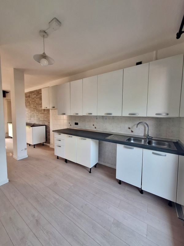 VILLETTA A SCHIERA CON GIARDINO PRIVATO, IN ELEGANTE ZONA RESIDENZIALE A CAMISANO VICENTINO - Rif...