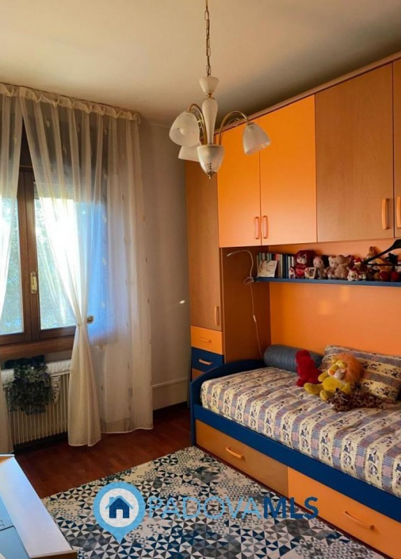 Immobile in esclusiva al Gruppo Padova MLS
PADOVA – TORRE | Luminoso appartamento con 2 camere, g...