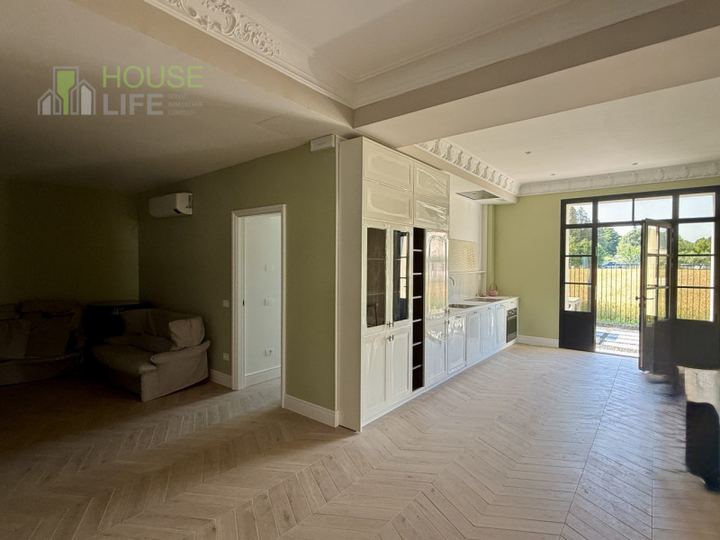 VICENZA - S. Bortolo: In una delle zone residenziali più richieste di Vicenza, a due minuti dall'...