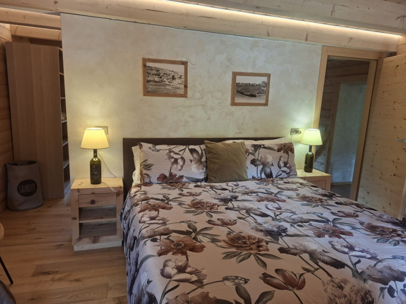 ROANA - TRESCHE CONCA - ELEGANTE CHALET DI MONTAGNA quadrilocale, tre-quattro camere, tre bagni, ...