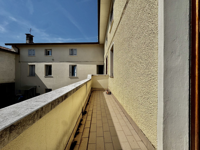 Zanè - Bicamere con studio in duplex - Euro 114.000

Open House Day, Giovedì 2 Luglio dalle 17.00...