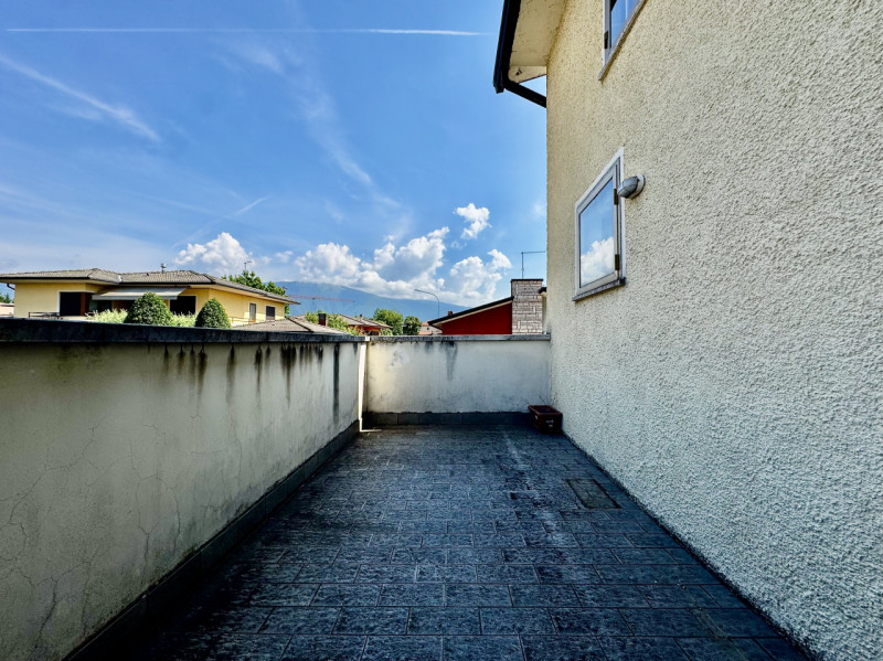 Zanè - Bicamere con studio in duplex - Euro 114.000

Open House Day, Giovedì 2 Luglio dalle 17.00...