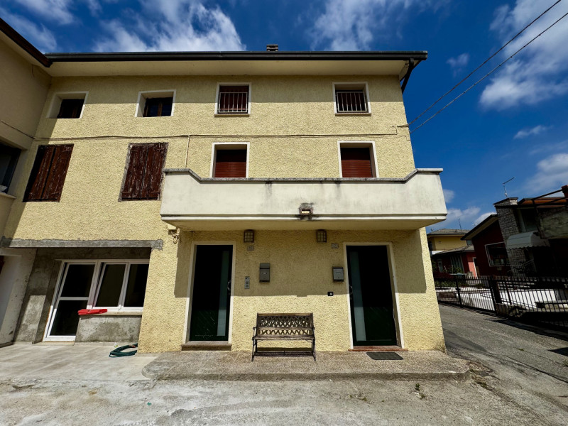 Zanè - Miniappartamento al piano terra - Euro 49.000

Open House Day, Giovedì 2 Luglio dalle 17.0...