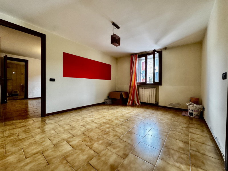 Zanè - Miniappartamento al piano terra - Euro 49.000

Open House Day, Giovedì 2 Luglio dalle 17.0...