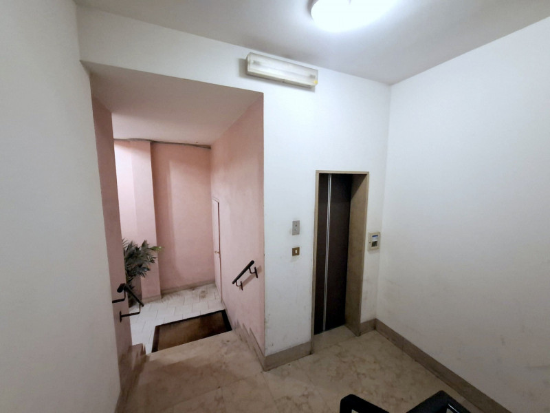 PIAZZE – 2 CAMERE A REDDITO NEL CENTRO STORICO DI PADOVA  €.250.000

Nel cuore del centro storico...