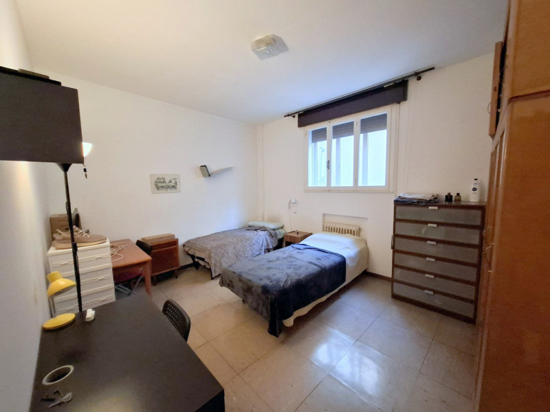 PIAZZE – 2 CAMERE A REDDITO NEL CENTRO STORICO DI PADOVA  €.250.000

Nel cuore del centro storico...