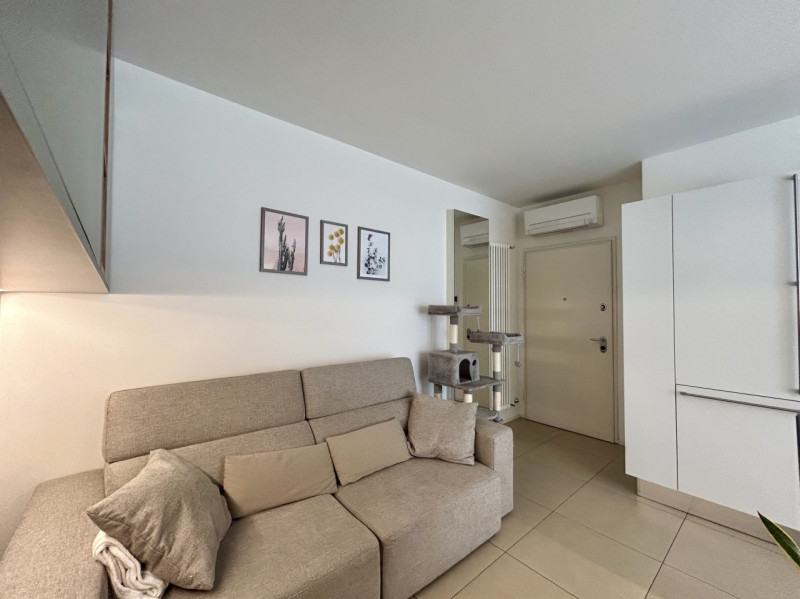 La casa giusta? Potrebbe essere questa!
Proponiamo splendido appartamento trilocale con finiture ...