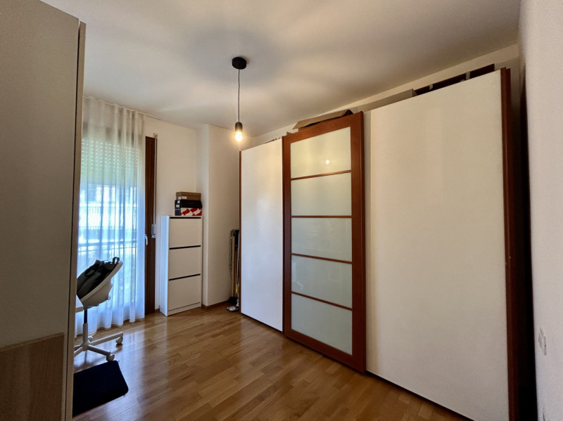 La casa giusta? Potrebbe essere questa!
Proponiamo splendido appartamento trilocale con finiture ...