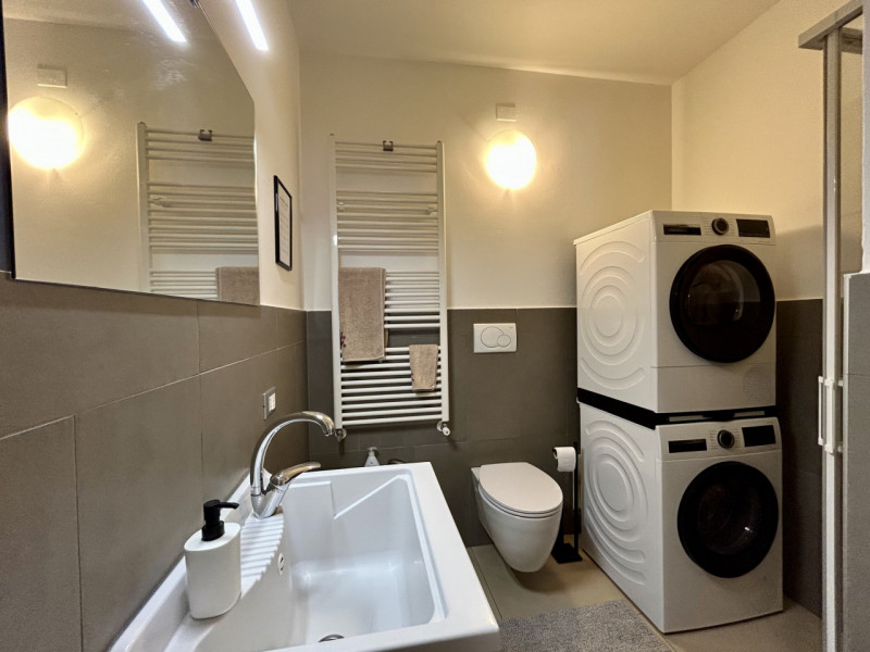 La casa giusta? Potrebbe essere questa!
Proponiamo splendido appartamento trilocale con finiture ...