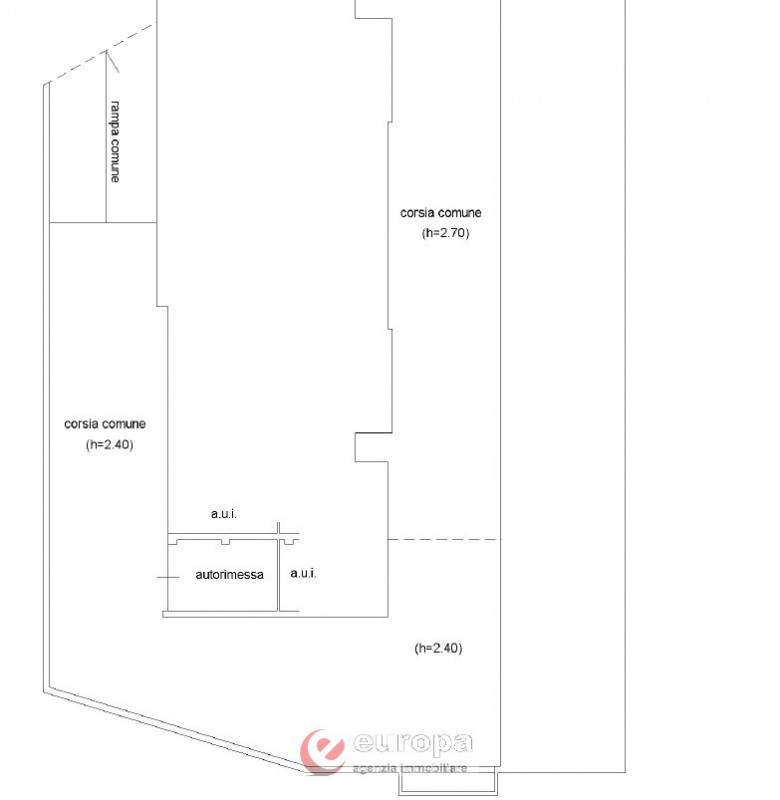 Proponiamo in vendita un appartamento trilocale situato al secondo piano di un moderno condominio...