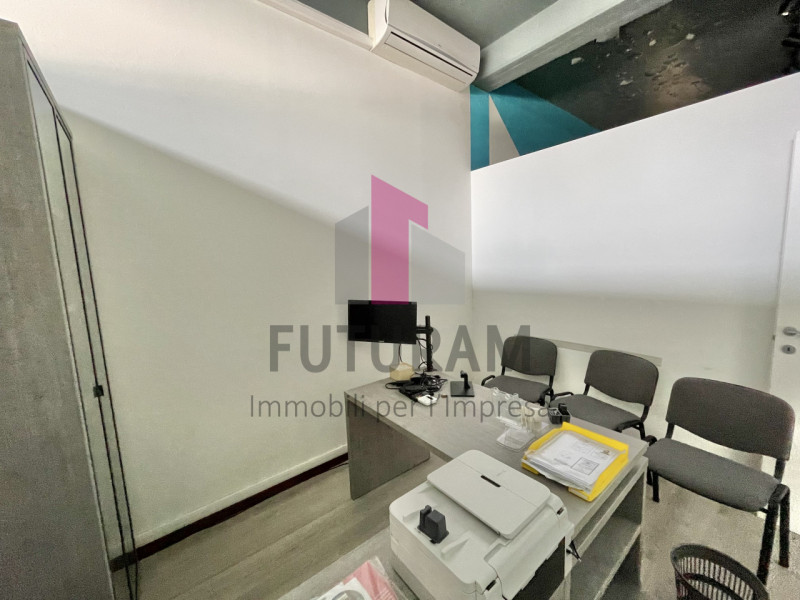 VICENZA - 61FIL -PER INFO 0444/310220

Proponiamo in Affitto un ufficio con le seguenti caratteri...