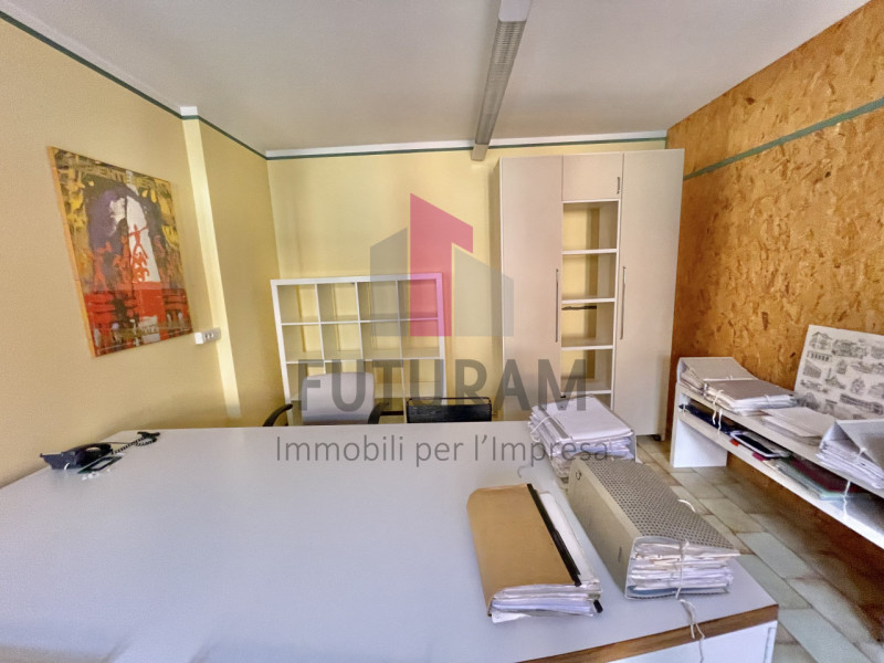 VICENZA - 61FIL -PER INFO 0444/310220

Proponiamo in Affitto un ufficio con le seguenti caratteri...