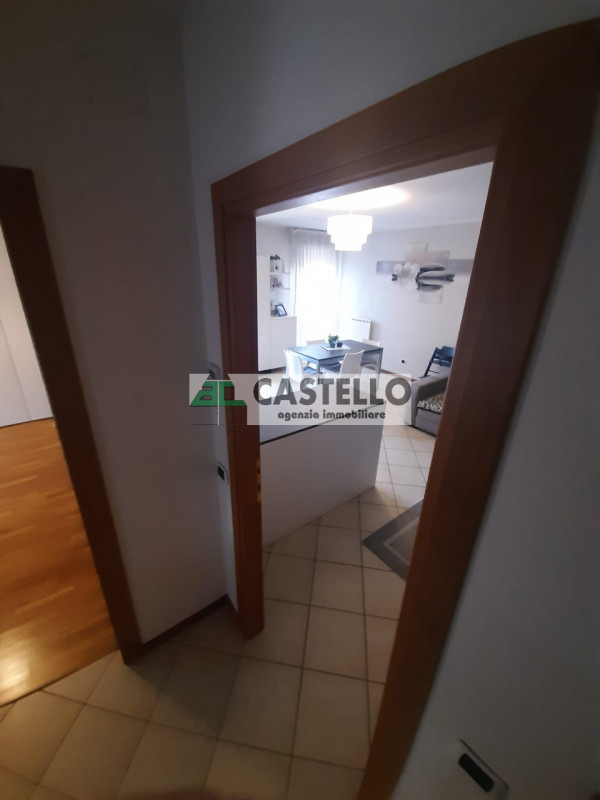 Selvazzano Dentro centro paese, in contesto residenziale tranquillo e ben servito, proponiamo spa...