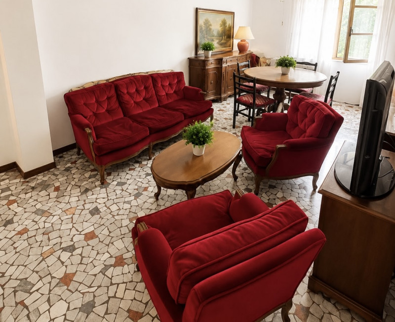 (Per INFO Cristina 3389226442) Proponiamo in vendita centralissimo appartamento in zona Specola, ...