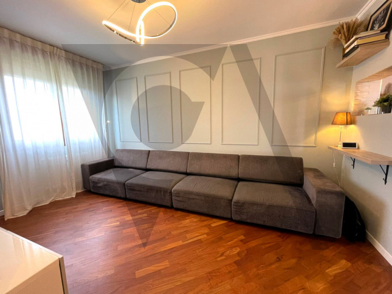 Proponiamo in vendita un appartamento situato nella servita zona di Camin, nel comune di Padova.
...