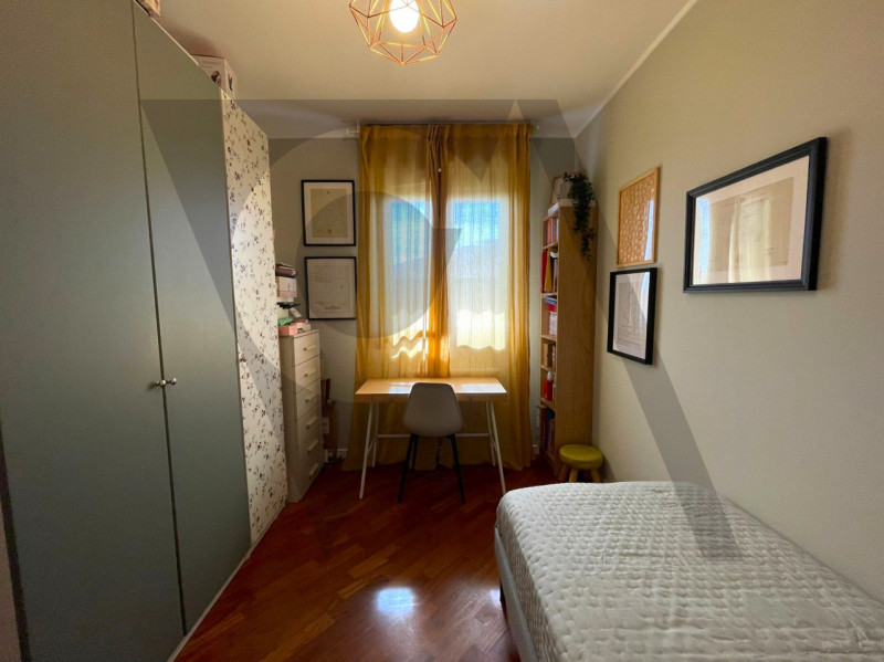 Proponiamo in vendita un appartamento situato nella servita zona di Camin, nel comune di Padova.
...