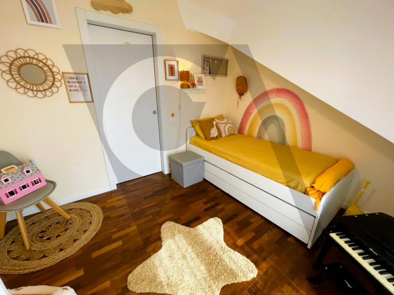 Proponiamo in vendita un appartamento situato nella servita zona di Camin, nel comune di Padova.
...
