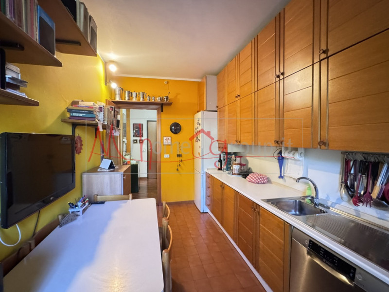 ALBIGNASEGO ZONA SANT' AGOSTINO - Vicino all'Alì di via Modigliani e alla scuola primaria Falcone...