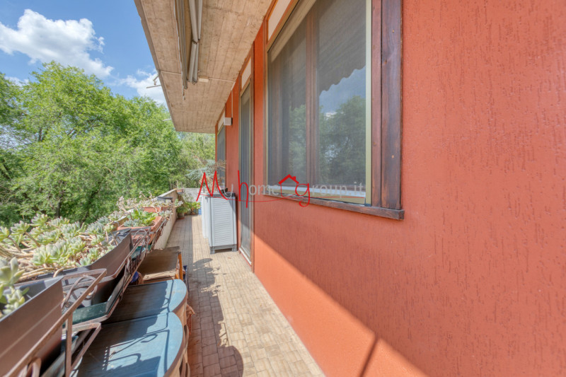 ALBIGNASEGO ZONA SANT' AGOSTINO - Vicino all'Alì di via Modigliani e alla scuola primaria Falcone...